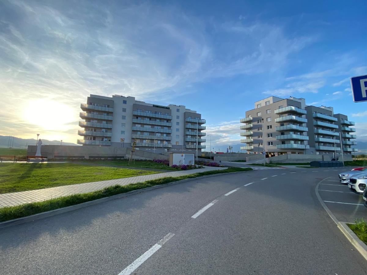 Moderny Apartman S Vyhladom Na Vysoke Tatry Poprad Exterior photo