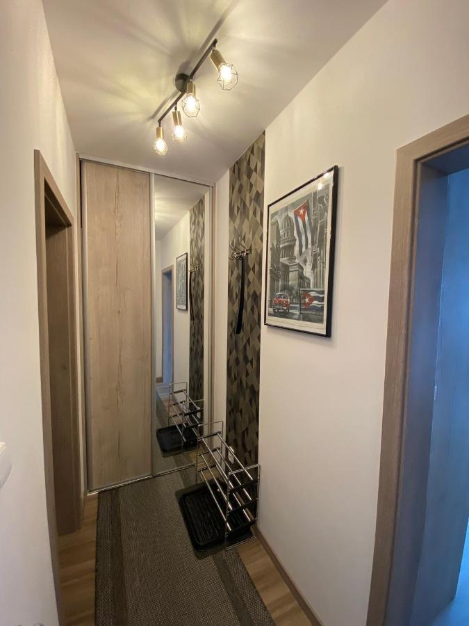 Moderny Apartman S Vyhladom Na Vysoke Tatry Poprad Exterior photo