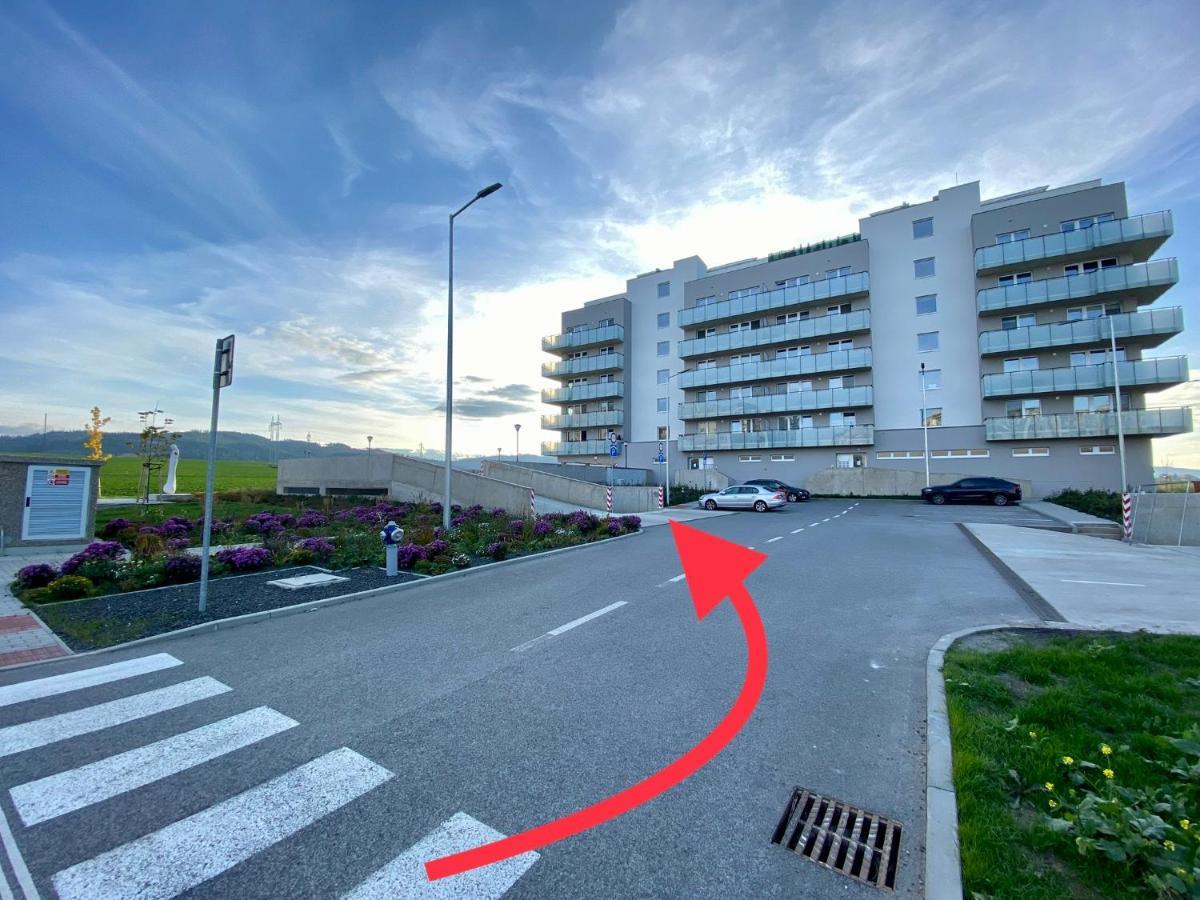 Moderny Apartman S Vyhladom Na Vysoke Tatry Poprad Exterior photo