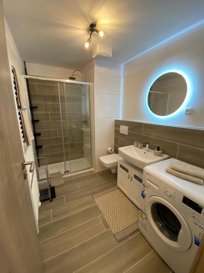 Moderny Apartman S Vyhladom Na Vysoke Tatry Poprad Exterior photo